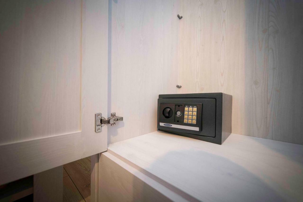Sunset House Apartment Kampor Ngoại thất bức ảnh