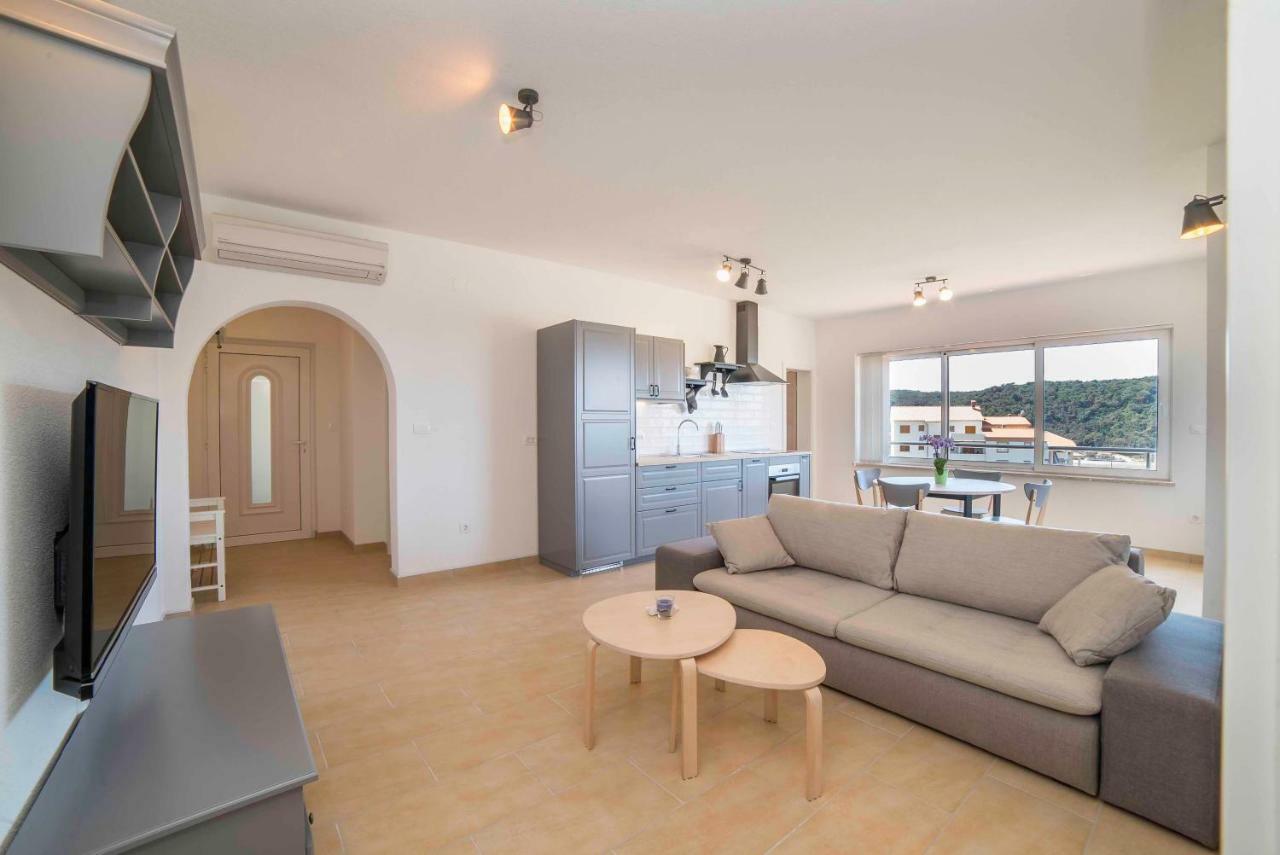 Sunset House Apartment Kampor Ngoại thất bức ảnh