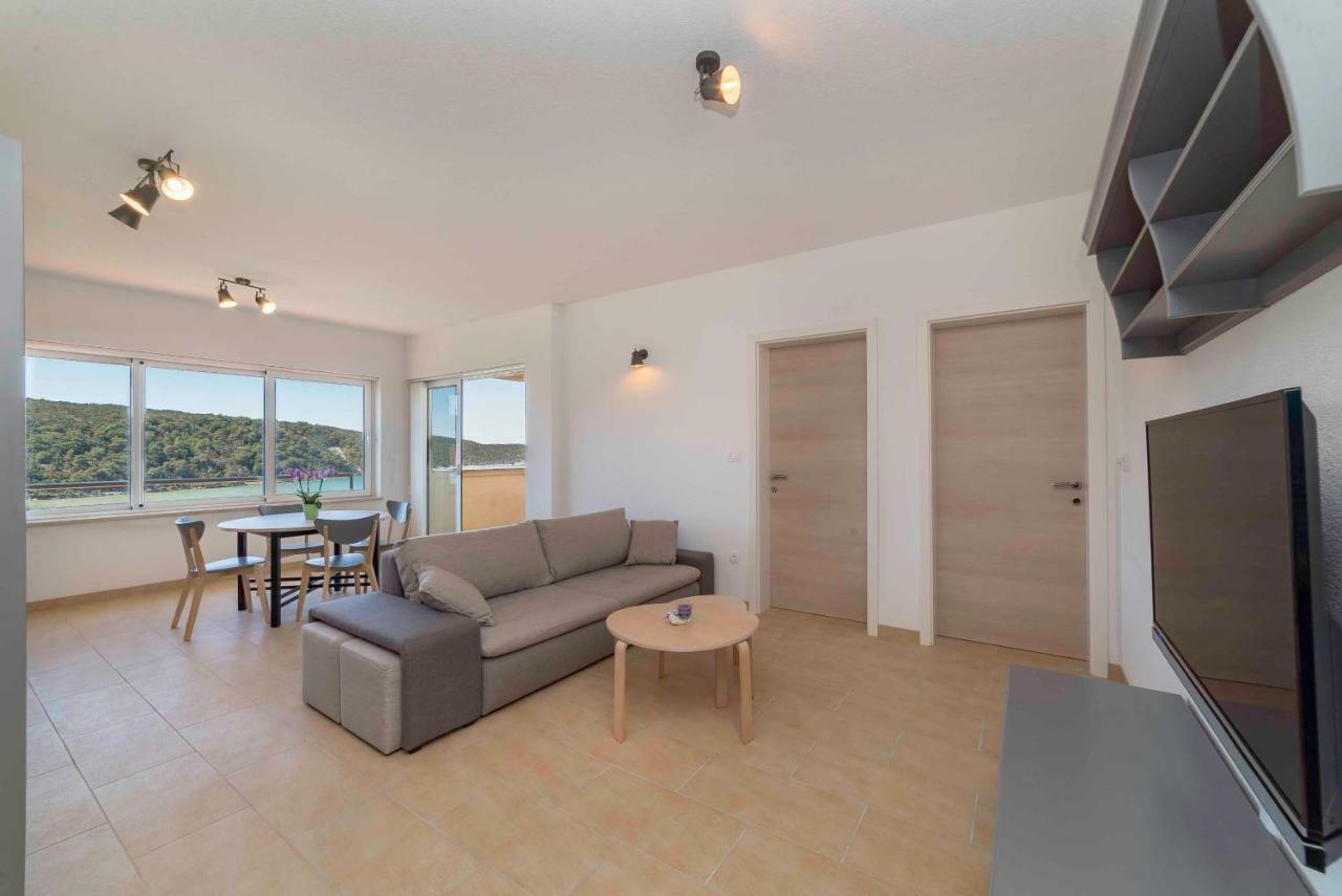 Sunset House Apartment Kampor Ngoại thất bức ảnh